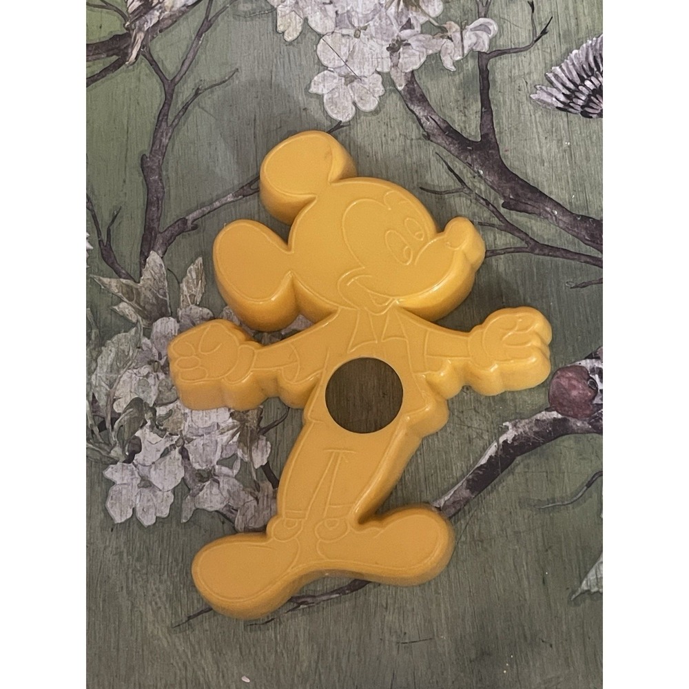 Eagle Plastic Cookie Cutter Walt Disney Mickey Mouse Medium Size